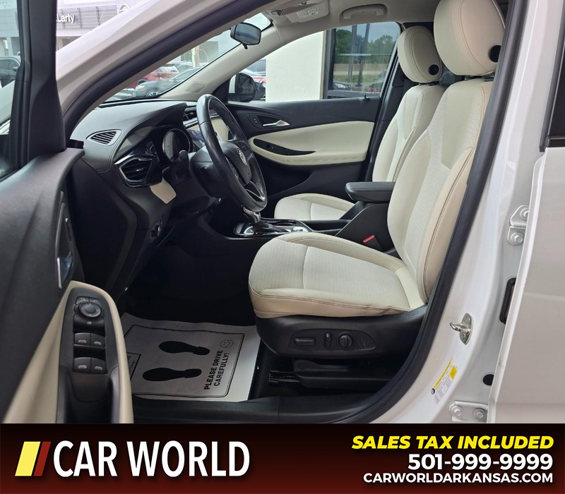 Buick Encore GX Vehicle Full-screen Gallery Image 8