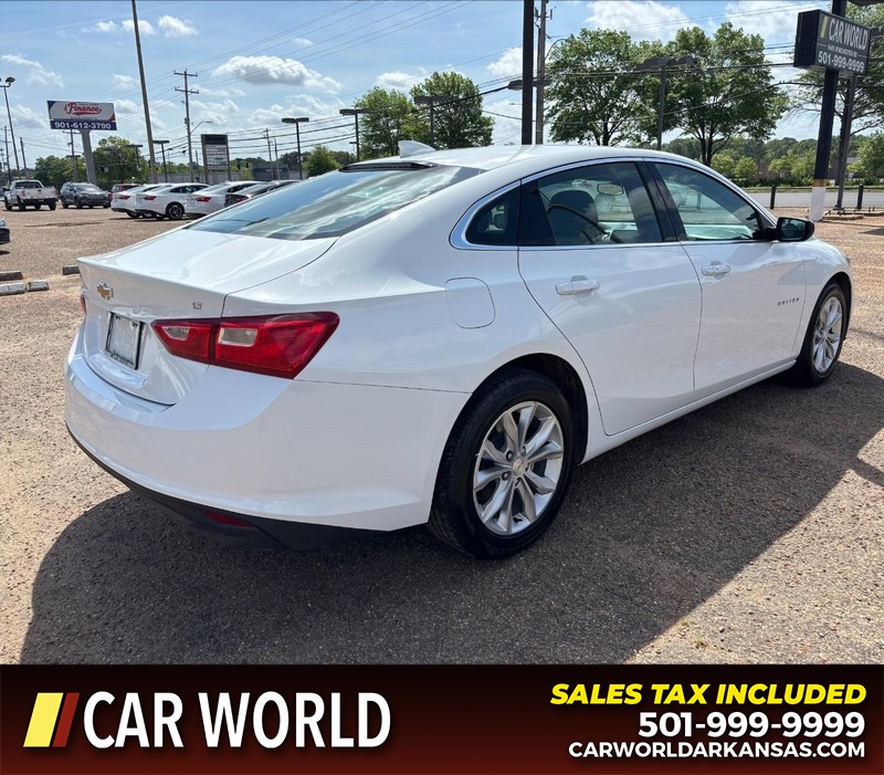 Chevrolet Malibu Vehicle Full-screen Gallery Image 3