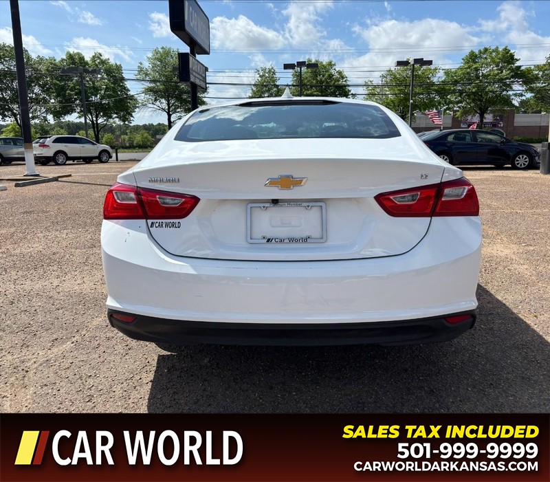 Chevrolet Malibu Vehicle Full-screen Gallery Image 4