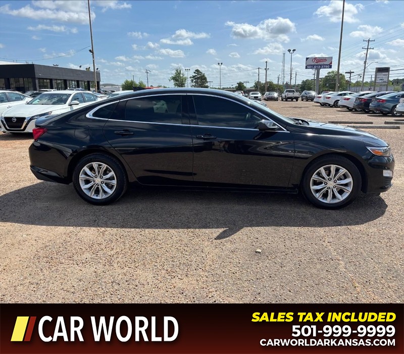 Chevrolet Malibu Vehicle Full-screen Gallery Image 2