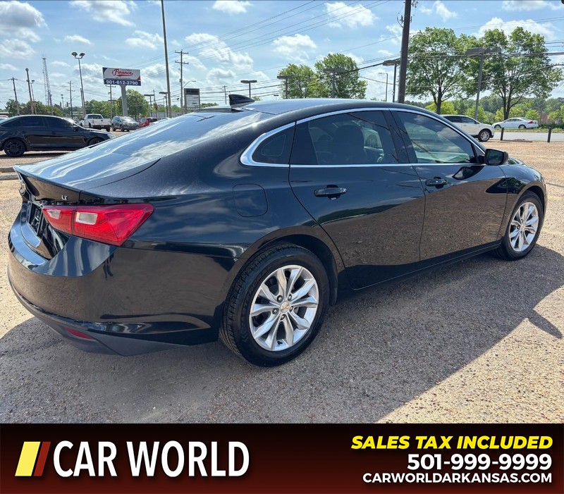 Chevrolet Malibu Vehicle Full-screen Gallery Image 3