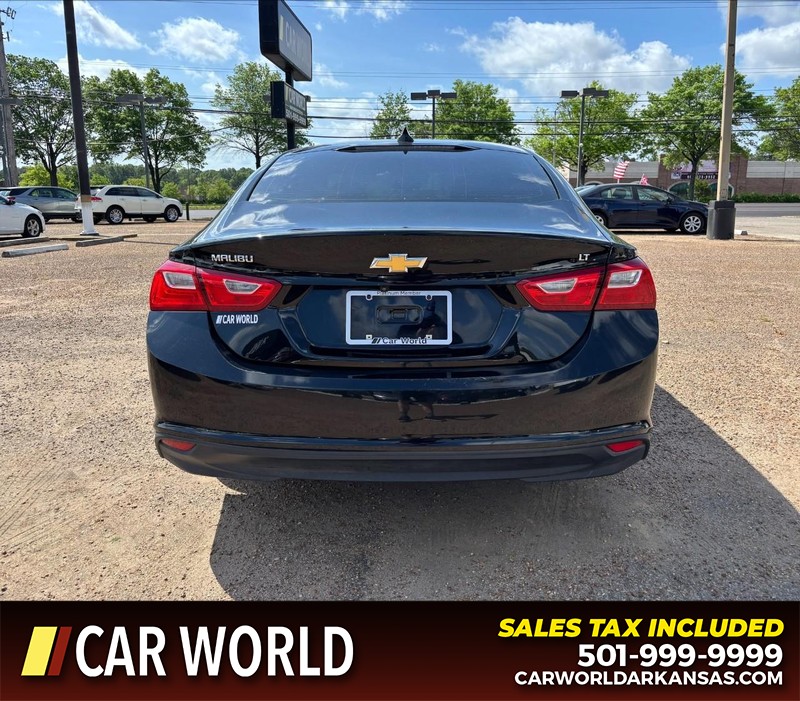 Chevrolet Malibu Vehicle Full-screen Gallery Image 4