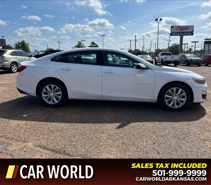 Chevrolet Malibu Vehicle Full-screen Gallery Image 2