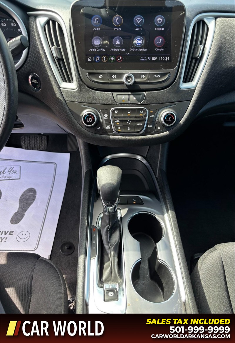 Chevrolet Malibu Vehicle Full-screen Gallery Image 17