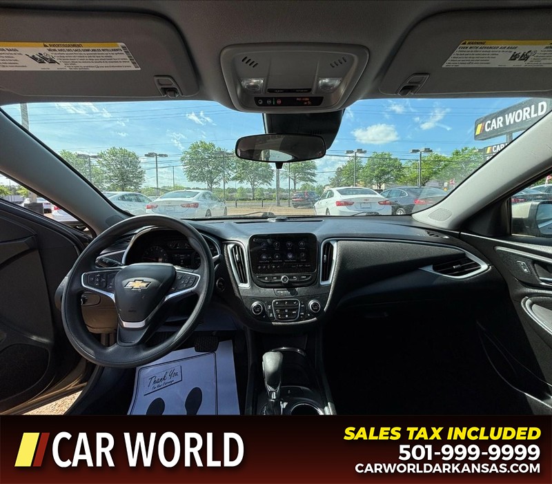 Chevrolet Malibu Vehicle Full-screen Gallery Image 16