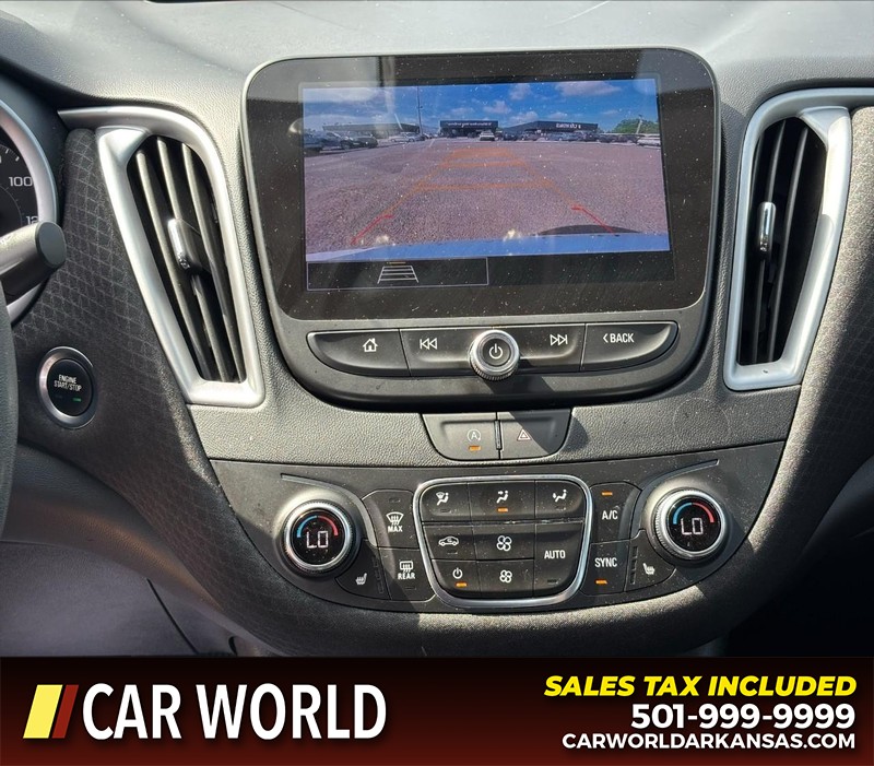 Chevrolet Malibu Vehicle Full-screen Gallery Image 18