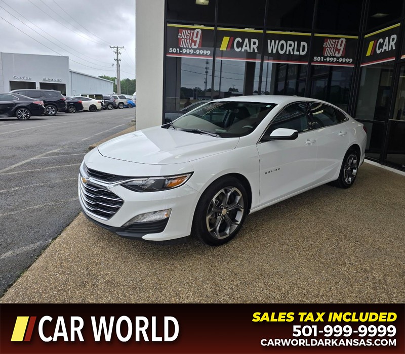 Chevrolet Malibu Vehicle Full-screen Gallery Image 3