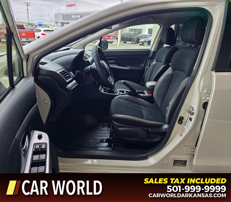 Subaru Crosstrek Vehicle Full-screen Gallery Image 8