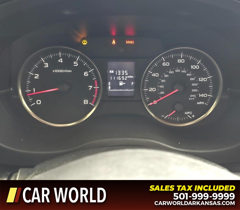 Subaru Crosstrek Vehicle Full-screen Gallery Image 17