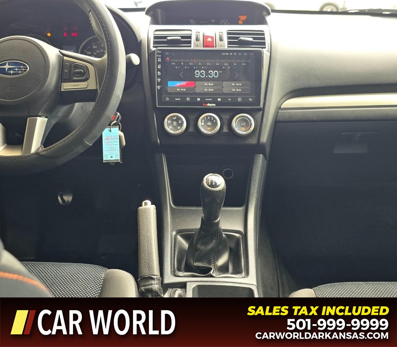 Subaru Crosstrek Vehicle Full-screen Gallery Image 18