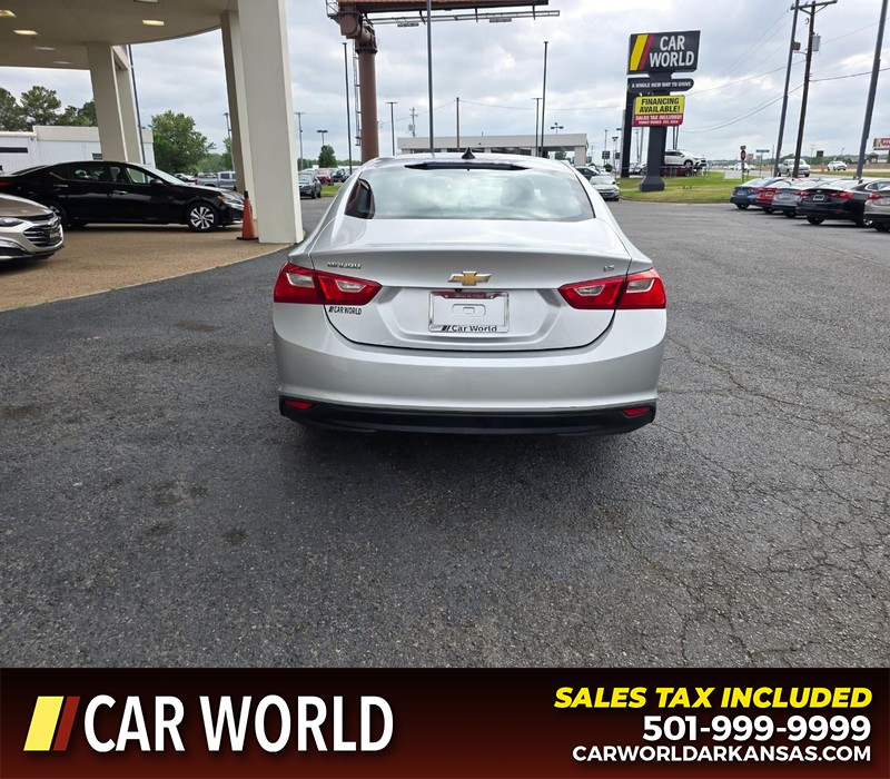 Chevrolet Malibu Vehicle Full-screen Gallery Image 5