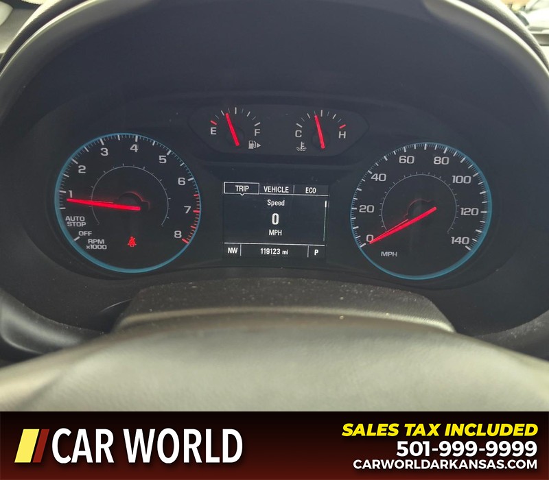 Chevrolet Malibu Vehicle Full-screen Gallery Image 17