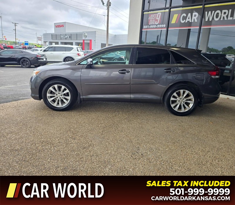 Toyota Venza Vehicle Full-screen Gallery Image 4