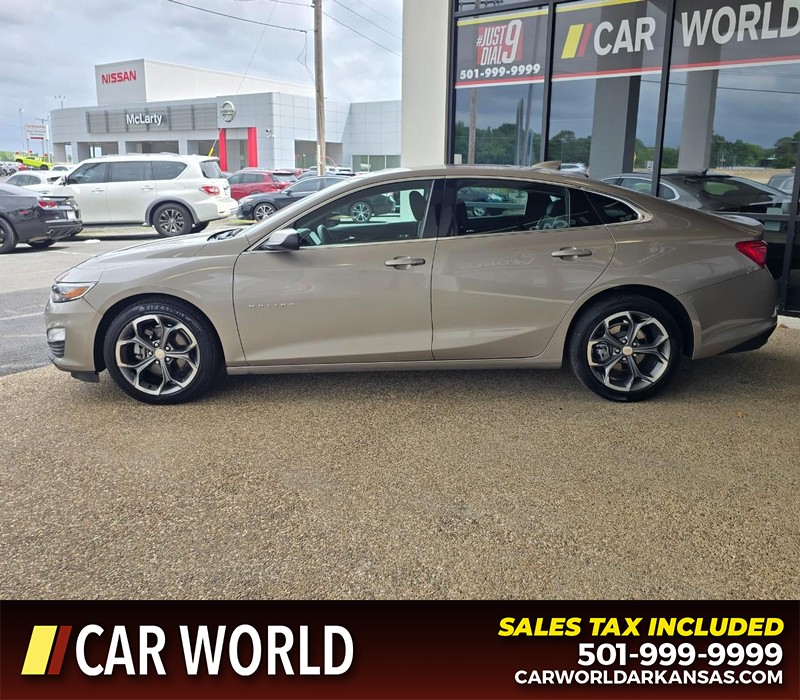 Chevrolet Malibu Vehicle Full-screen Gallery Image 4