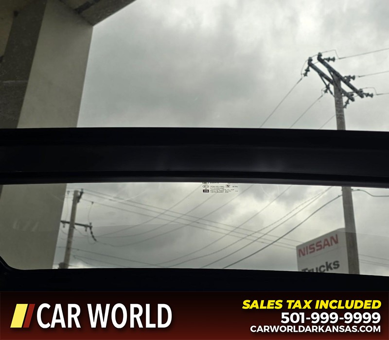 Chevrolet Malibu Vehicle Full-screen Gallery Image 19