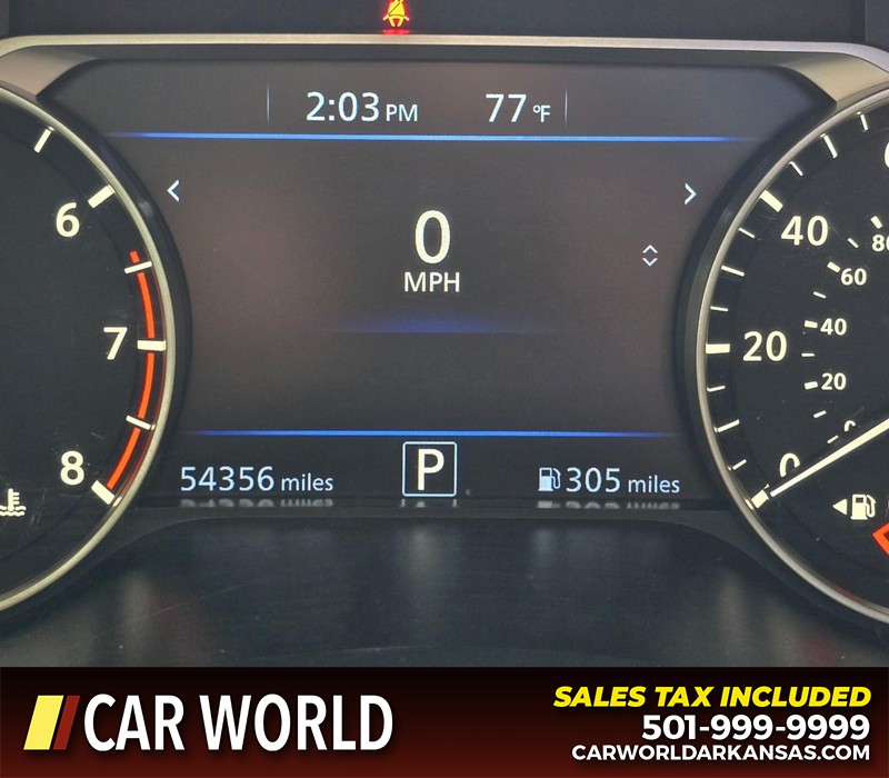 Nissan Altima Vehicle Full-screen Gallery Image 16