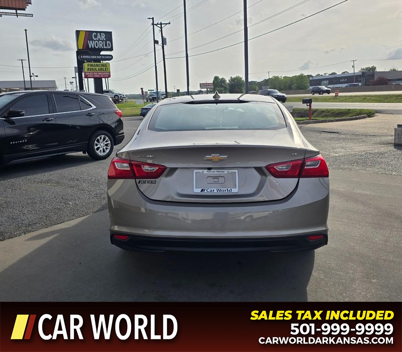 Chevrolet Malibu Vehicle Full-screen Gallery Image 5