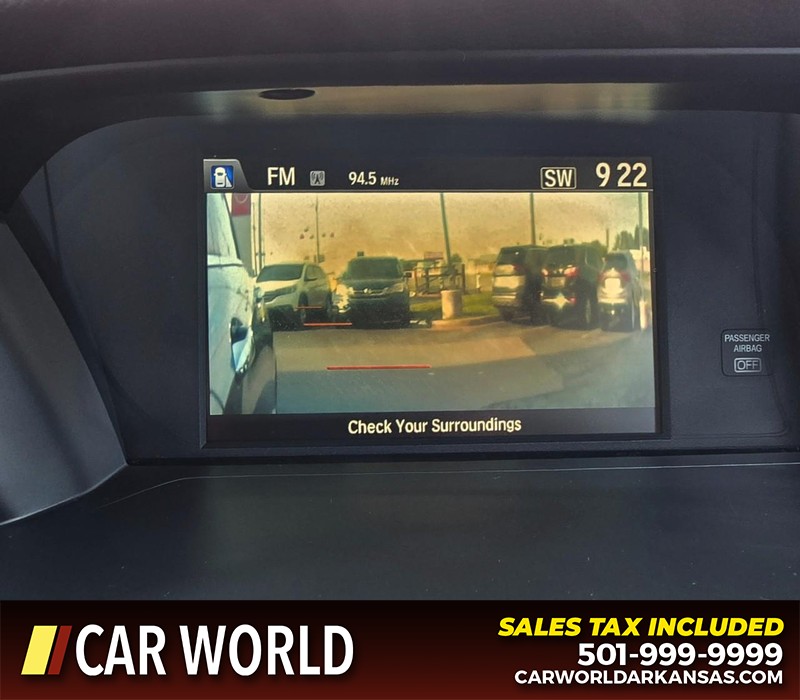 Honda Accord Sedan Vehicle Full-screen Gallery Image 18