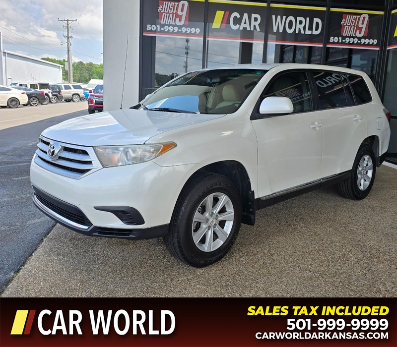 Toyota Highlander Vehicle Full-screen Gallery Image 3