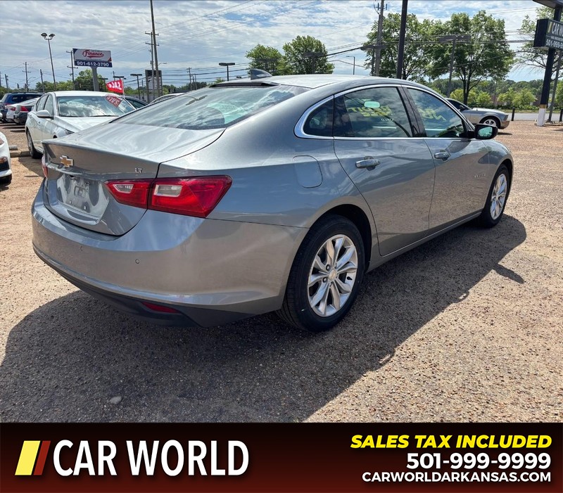 Chevrolet Malibu Vehicle Full-screen Gallery Image 3