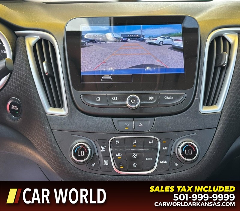 Chevrolet Malibu Vehicle Full-screen Gallery Image 18