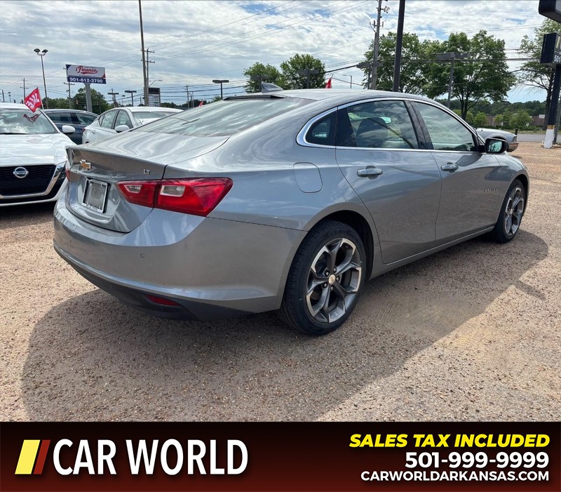 Chevrolet Malibu Vehicle Full-screen Gallery Image 3