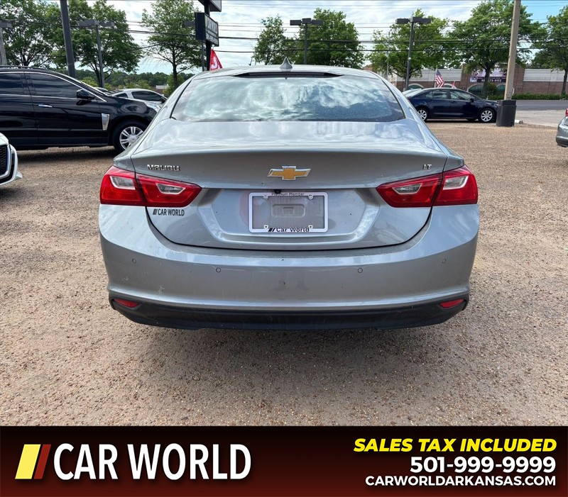 Chevrolet Malibu Vehicle Full-screen Gallery Image 4