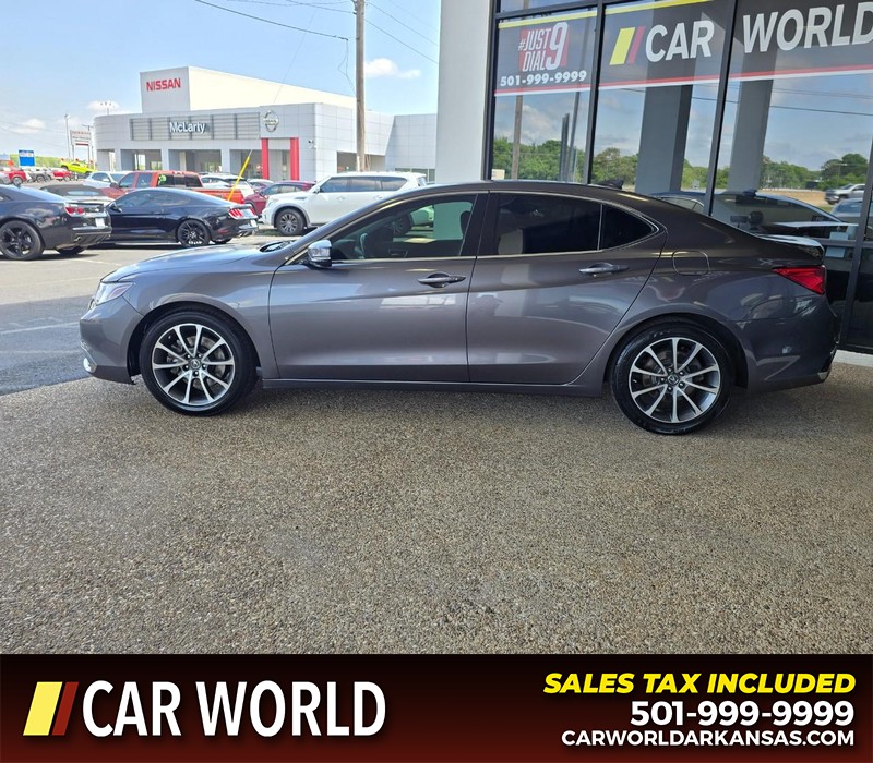 Acura TLX Vehicle Full-screen Gallery Image 4