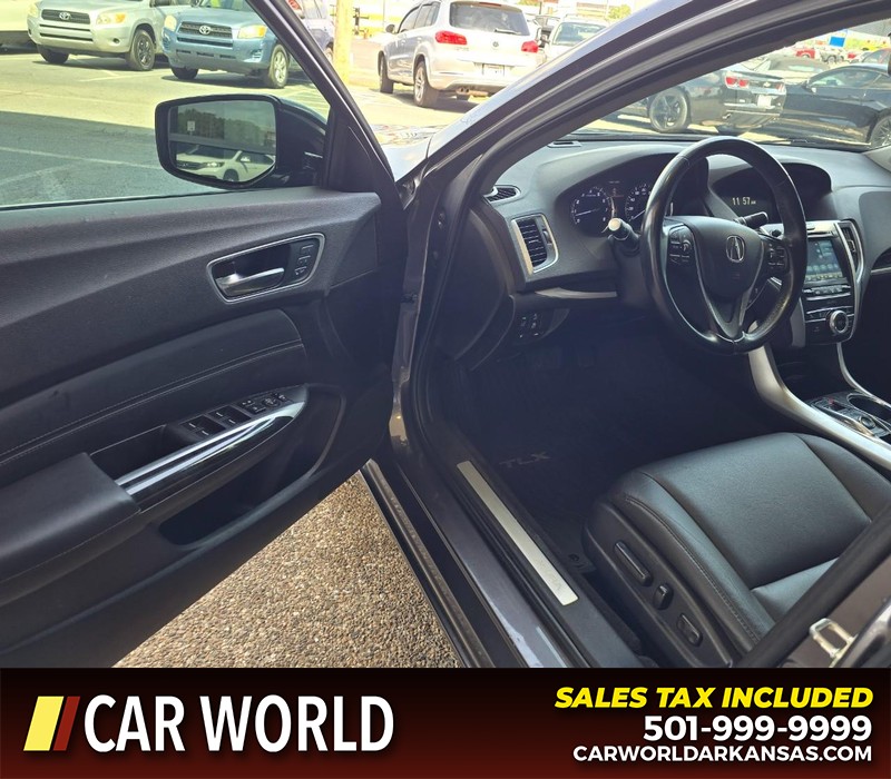 Acura TLX Vehicle Full-screen Gallery Image 7