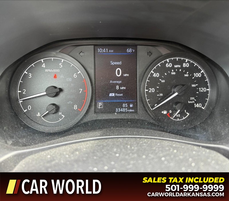 Nissan Altima Vehicle Full-screen Gallery Image 20