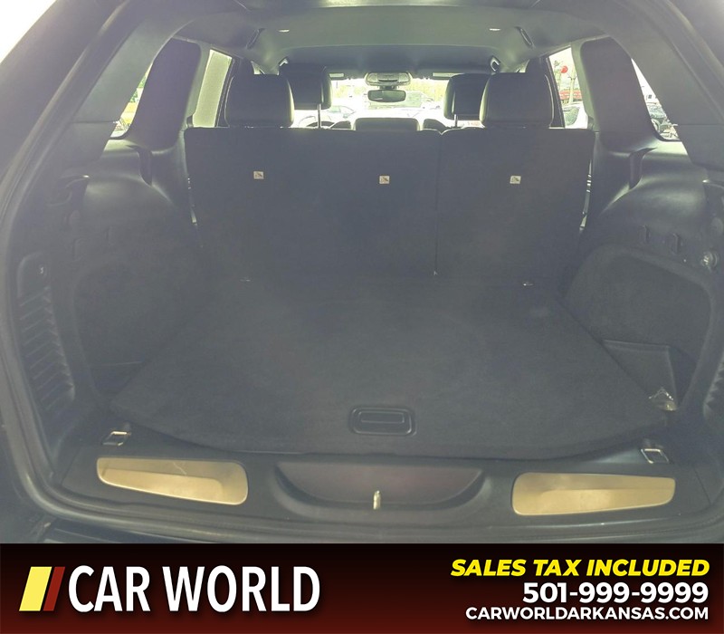 Jeep Grand Cherokee Vehicle Full-screen Gallery Image 13