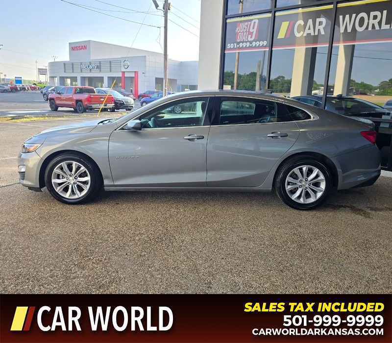 Chevrolet Malibu Vehicle Full-screen Gallery Image 4