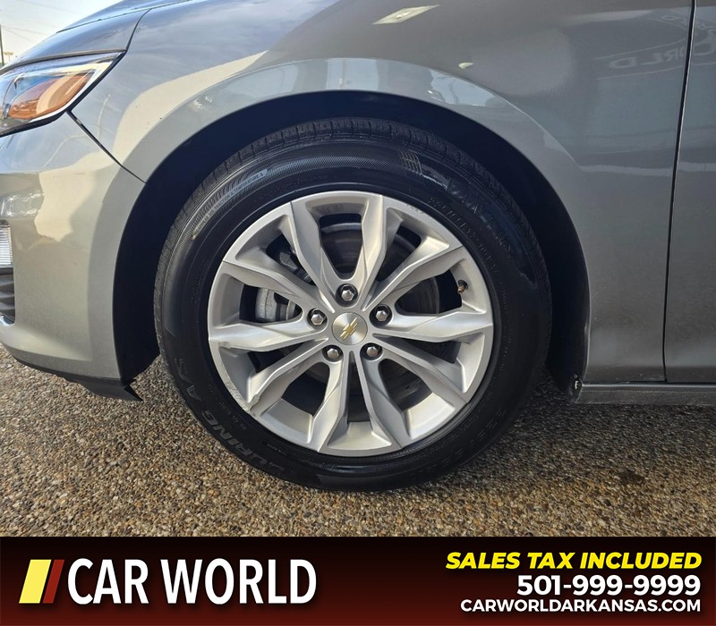 Chevrolet Malibu Vehicle Full-screen Gallery Image 6