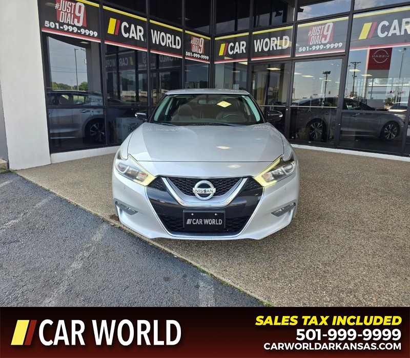 Nissan Maxima Vehicle Full-screen Gallery Image 2