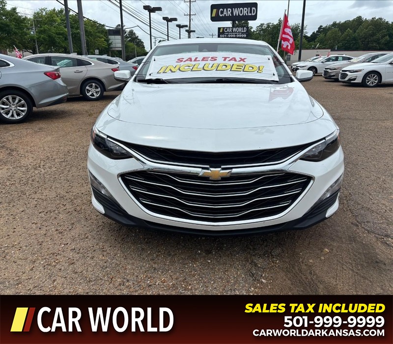 Chevrolet Malibu Vehicle Full-screen Gallery Image 10