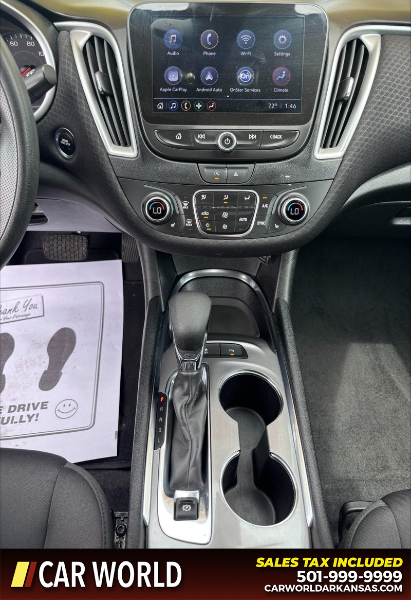 Chevrolet Malibu Vehicle Full-screen Gallery Image 17