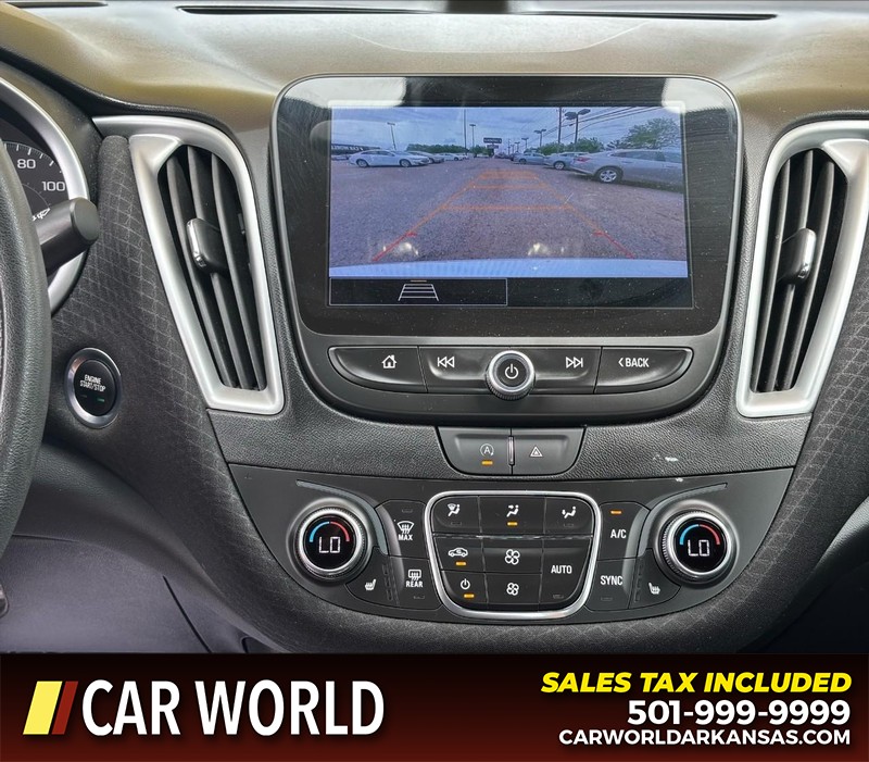 Chevrolet Malibu Vehicle Full-screen Gallery Image 18