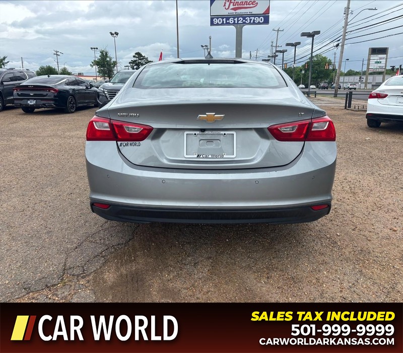 Chevrolet Malibu Vehicle Full-screen Gallery Image 4