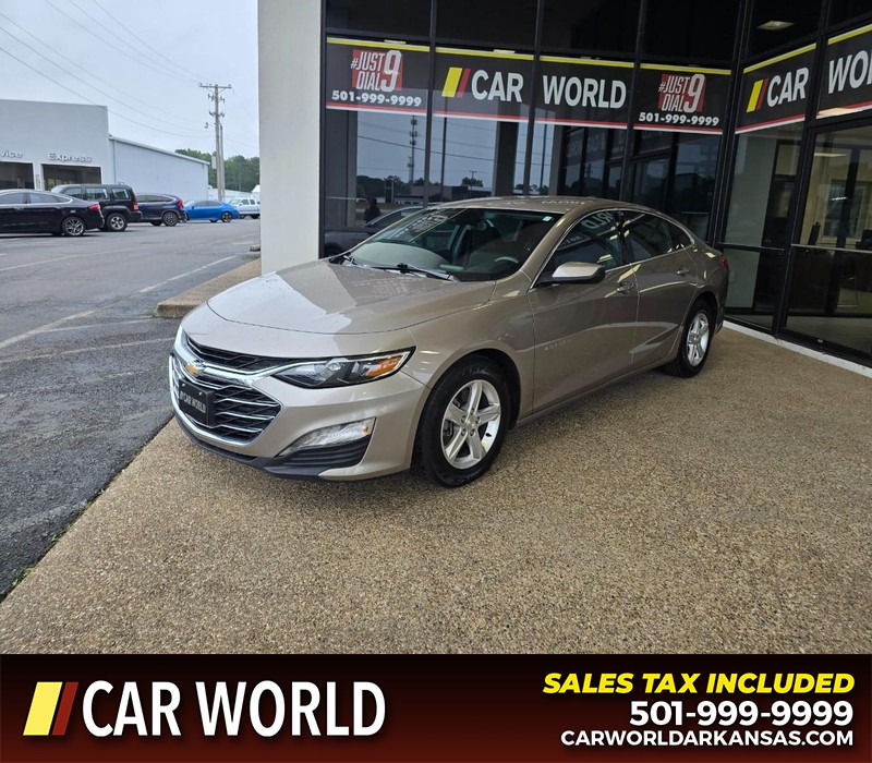 Chevrolet Malibu Vehicle Full-screen Gallery Image 3