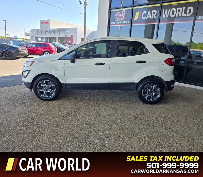 Ford EcoSport Vehicle Full-screen Gallery Image 4