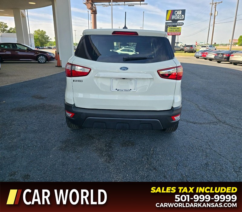 Ford EcoSport Vehicle Full-screen Gallery Image 5