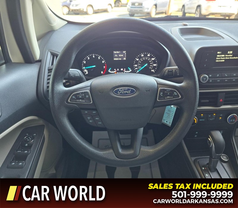 Ford EcoSport Vehicle Full-screen Gallery Image 15