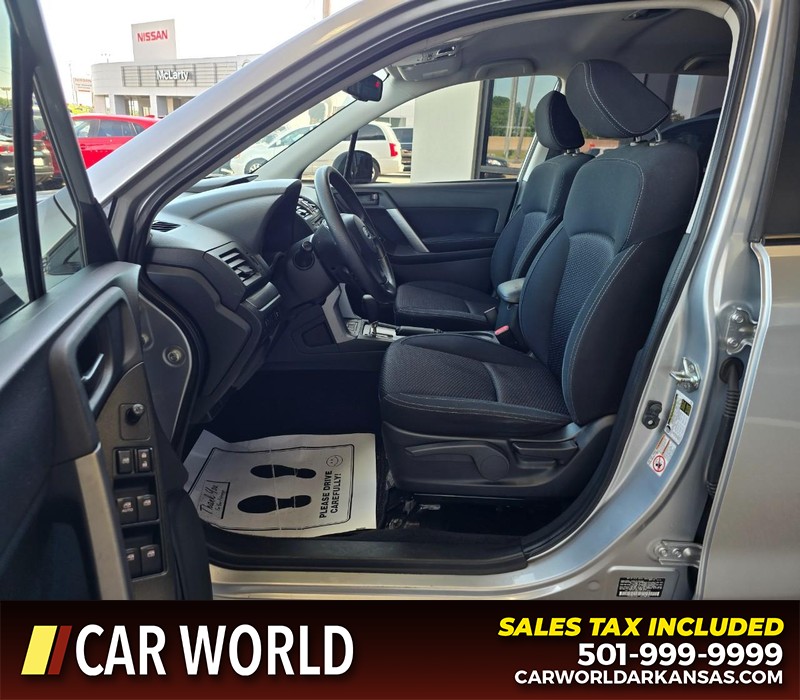 Subaru Forester Vehicle Full-screen Gallery Image 8