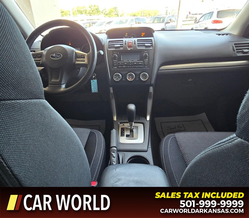 Subaru Forester Vehicle Full-screen Gallery Image 18