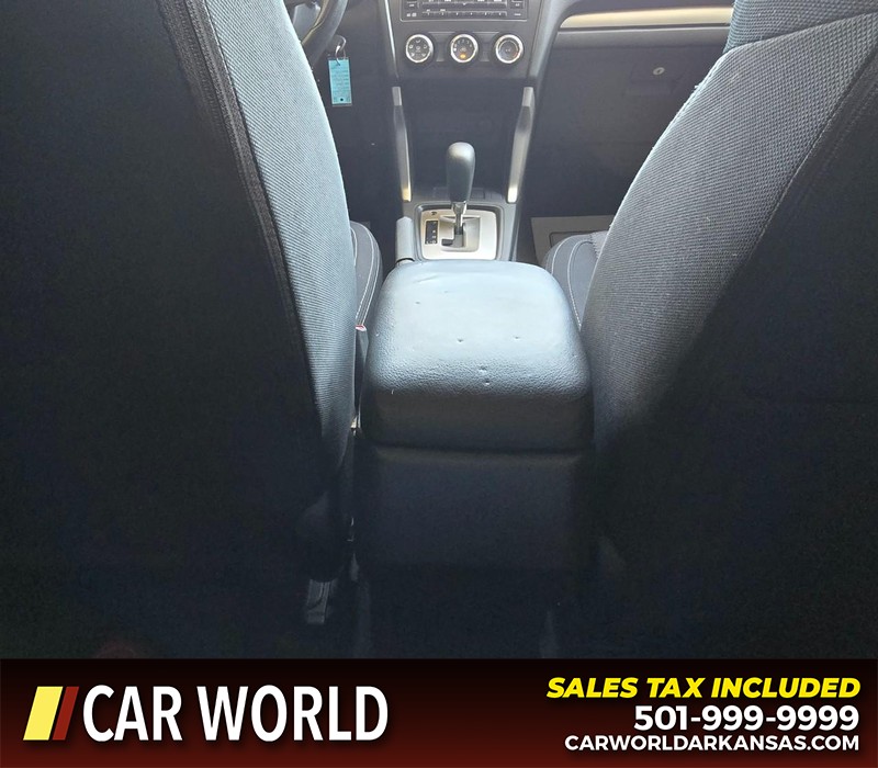 Subaru Forester Vehicle Full-screen Gallery Image 19