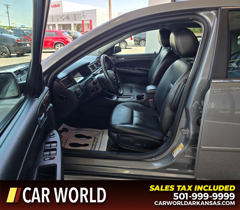 Chevrolet Impala Vehicle Full-screen Gallery Image 8