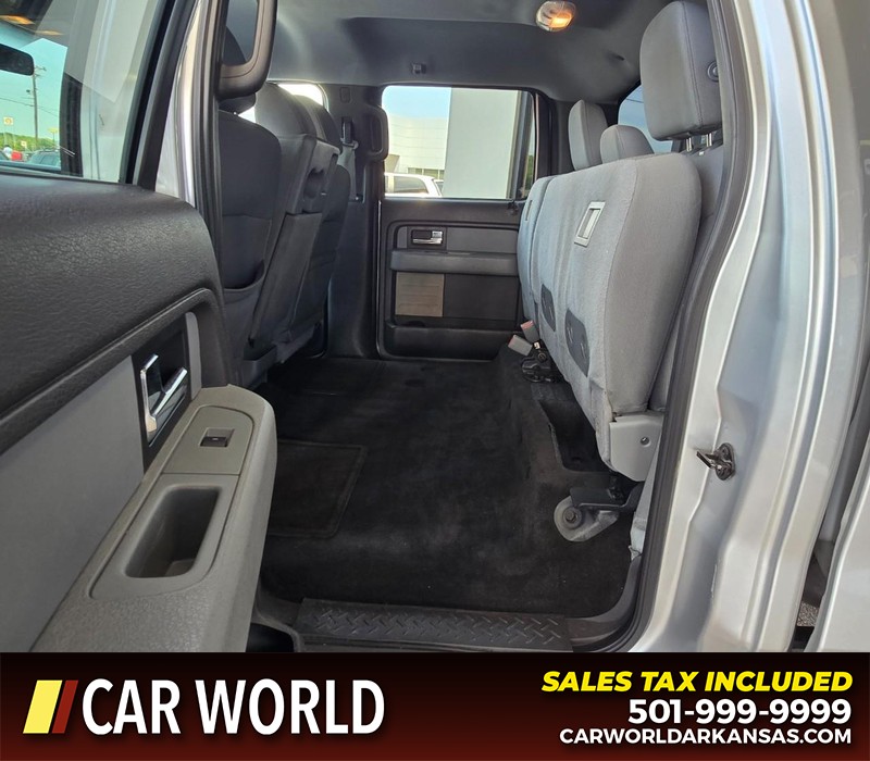 Ford F-150 Vehicle Full-screen Gallery Image 13