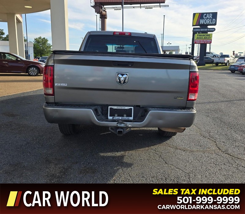 Ram 1500 Vehicle Full-screen Gallery Image 5