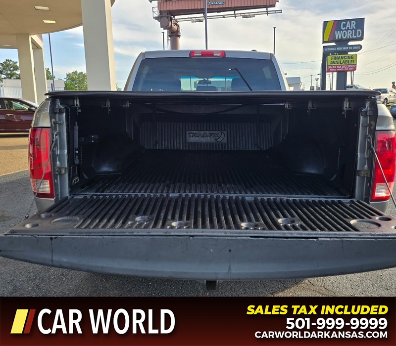 Ram 1500 Vehicle Full-screen Gallery Image 6