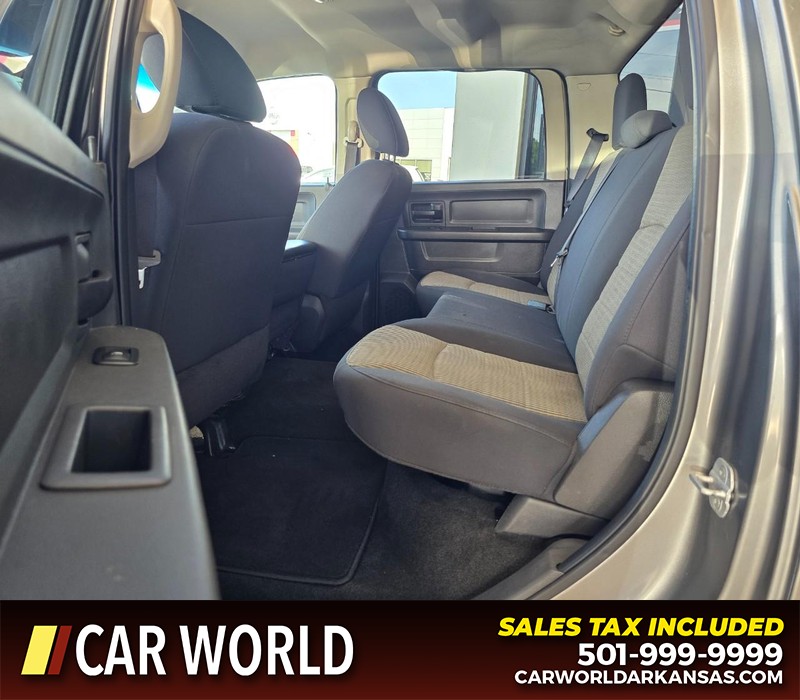 Ram 1500 Vehicle Full-screen Gallery Image 12